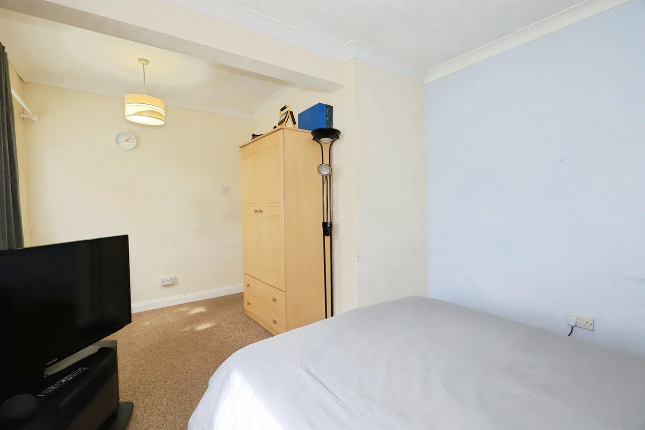 Broad Street, Bilston, WV14, photo 10
