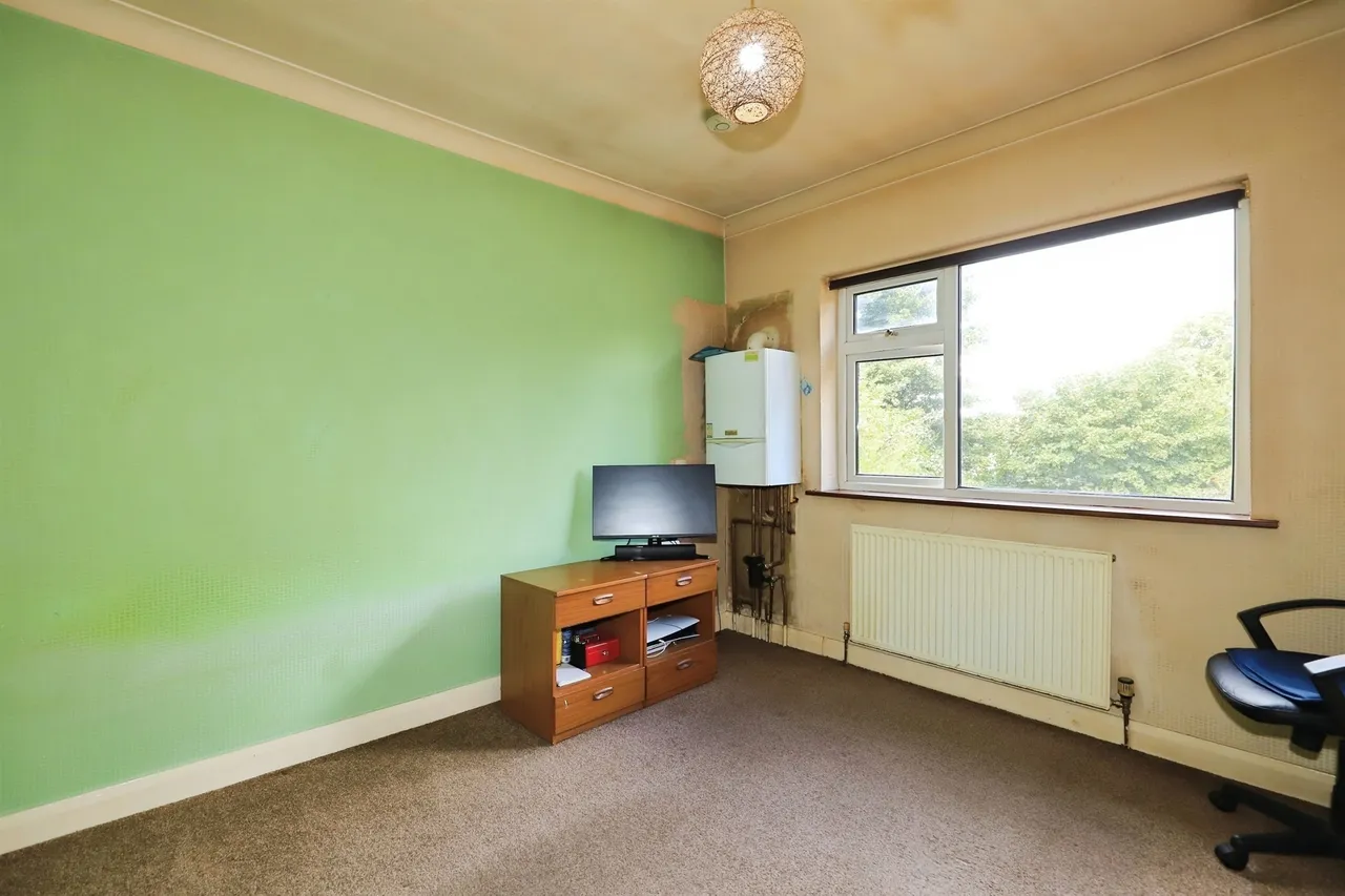 Broad Street, Bilston, WV14, photo 12