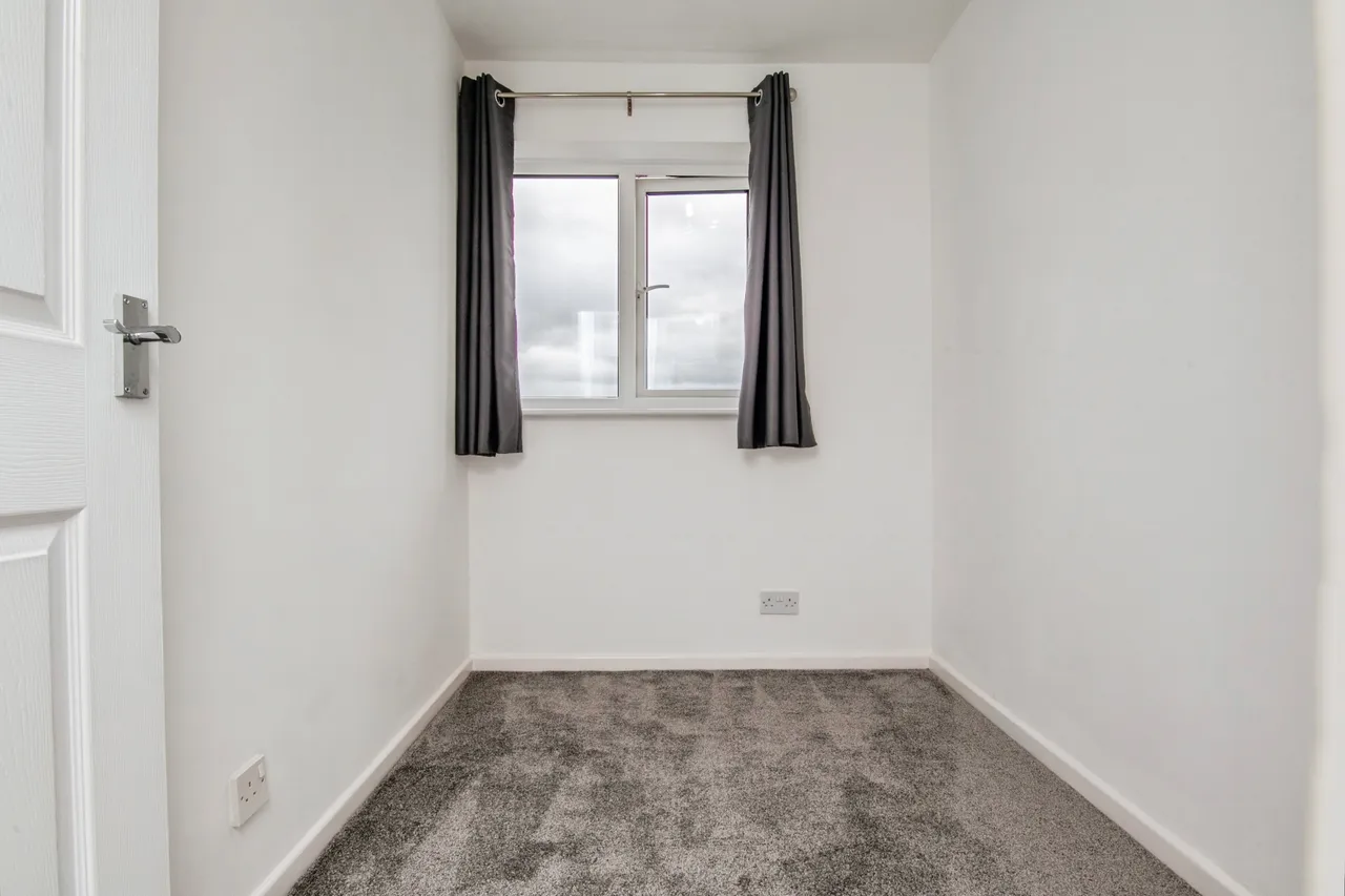 Tamar Close, Worcester, WR5, photo 11