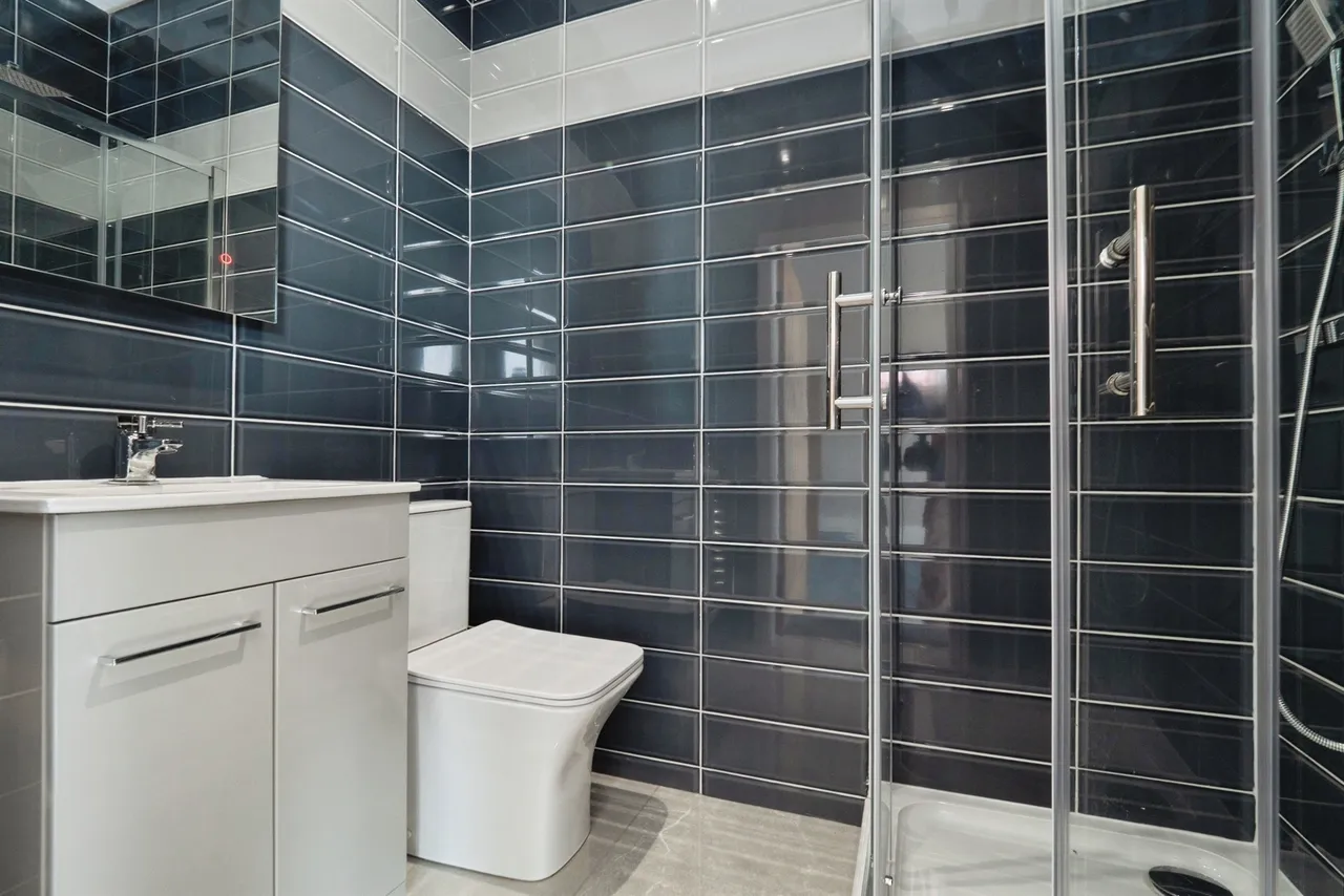Esplanade, Hornsea, HU18, photo 12