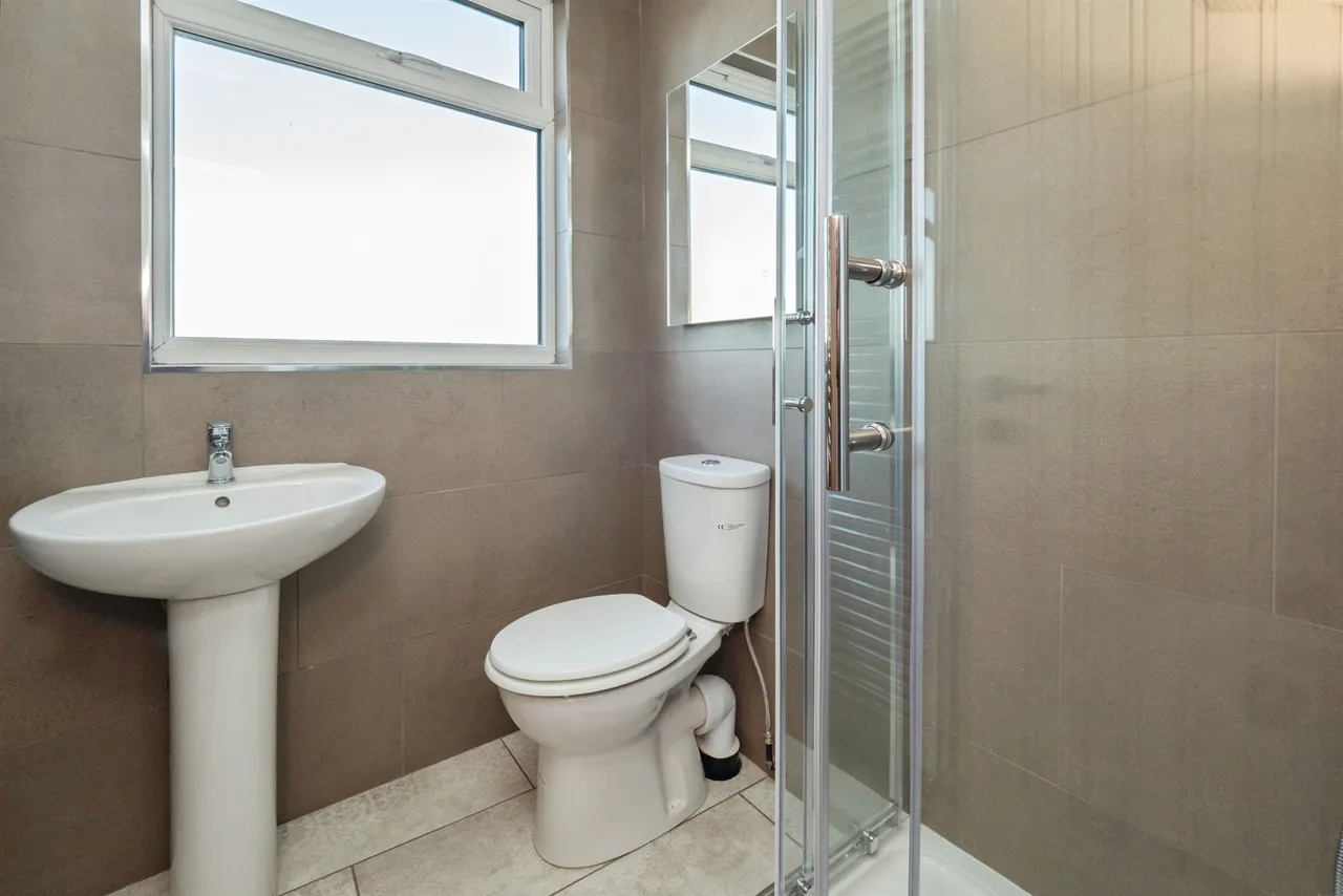 Esplanade, Hornsea, HU18, photo 18
