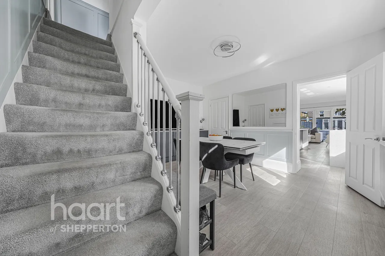 Adelaide Road, Ashford, TW15, photo 12