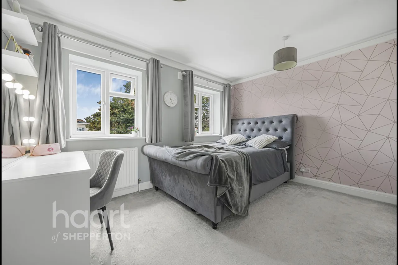 Adelaide Road, Ashford, TW15, photo 4