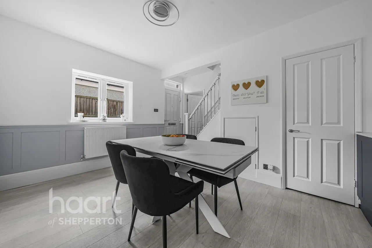 Adelaide Road, Ashford, TW15, photo 16