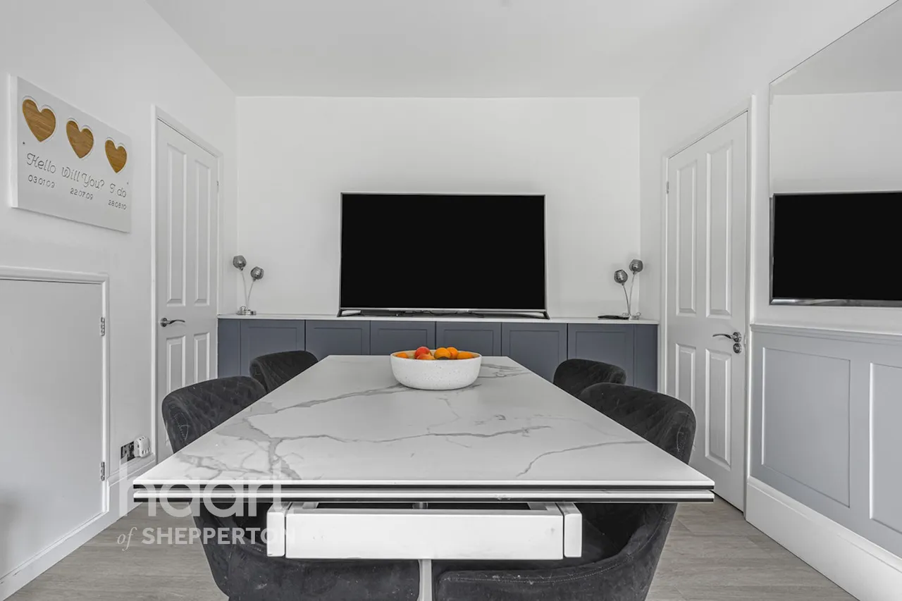 Adelaide Road, Ashford, TW15, photo 14