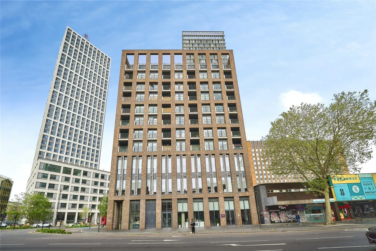 Great Eastern Road, London, E15, photo 11