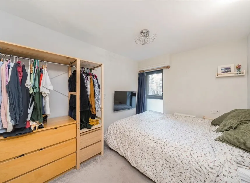 Surrey Quays Road, Rotherhithe, SE16, photo 5