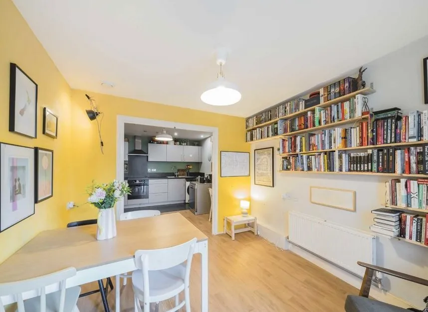 Surrey Quays Road, Rotherhithe, SE16, photo 2
