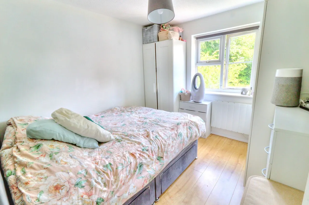 Barkus Way, Stokenchurch, HP14, photo 5