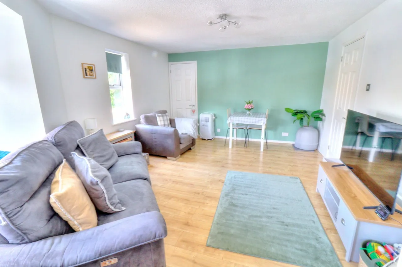 Barkus Way, Stokenchurch, HP14, photo 7