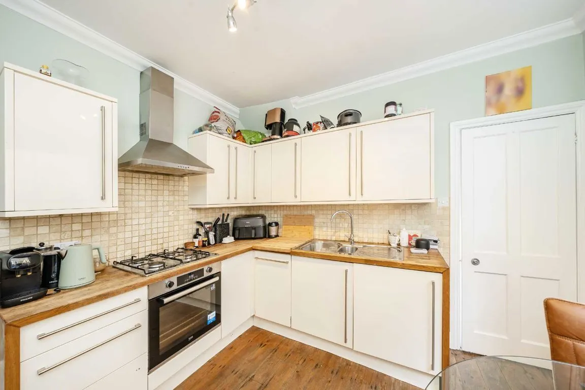 Delia Street, SW18, photo 3