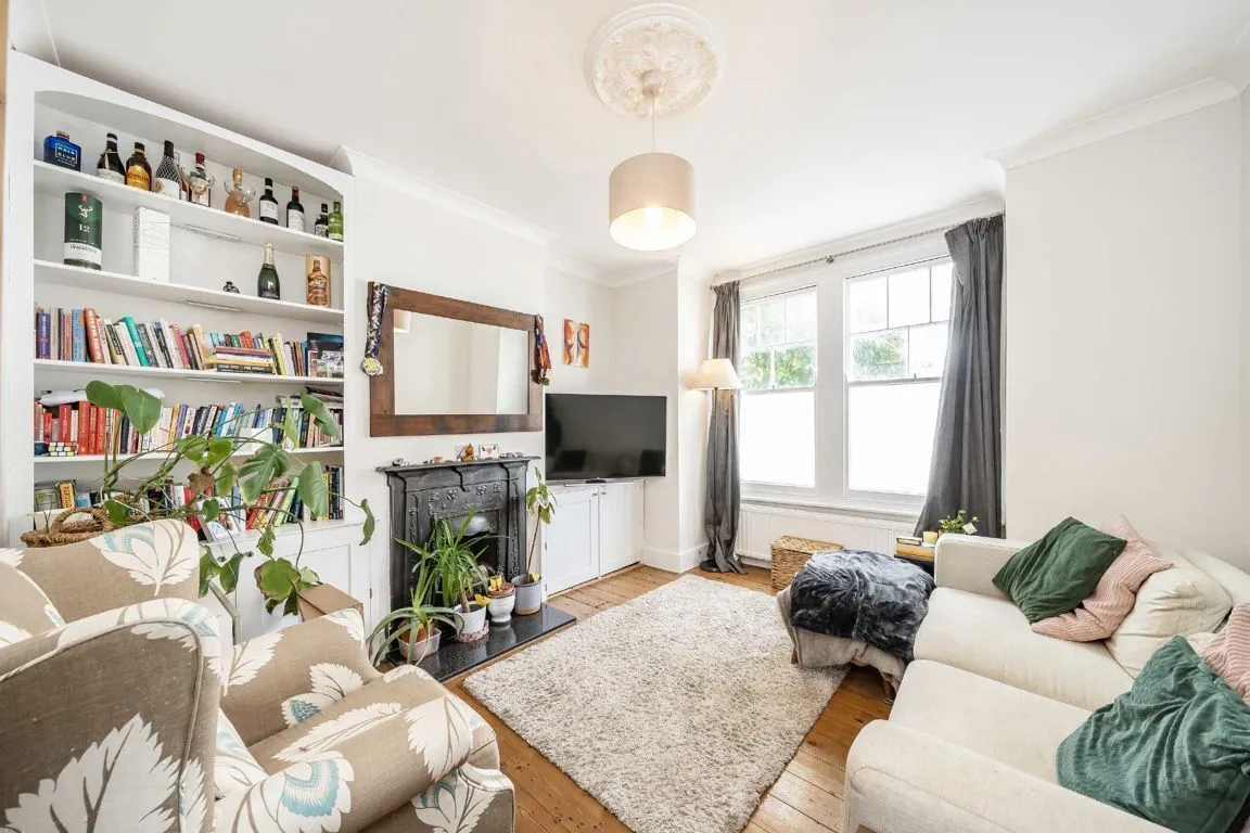 Delia Street, SW18, photo 2