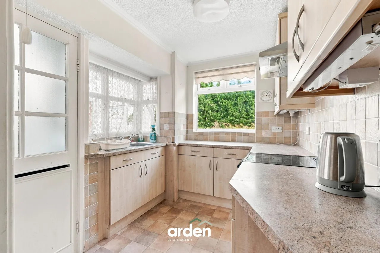 Loynells Road, Rednal, B45, photo 4