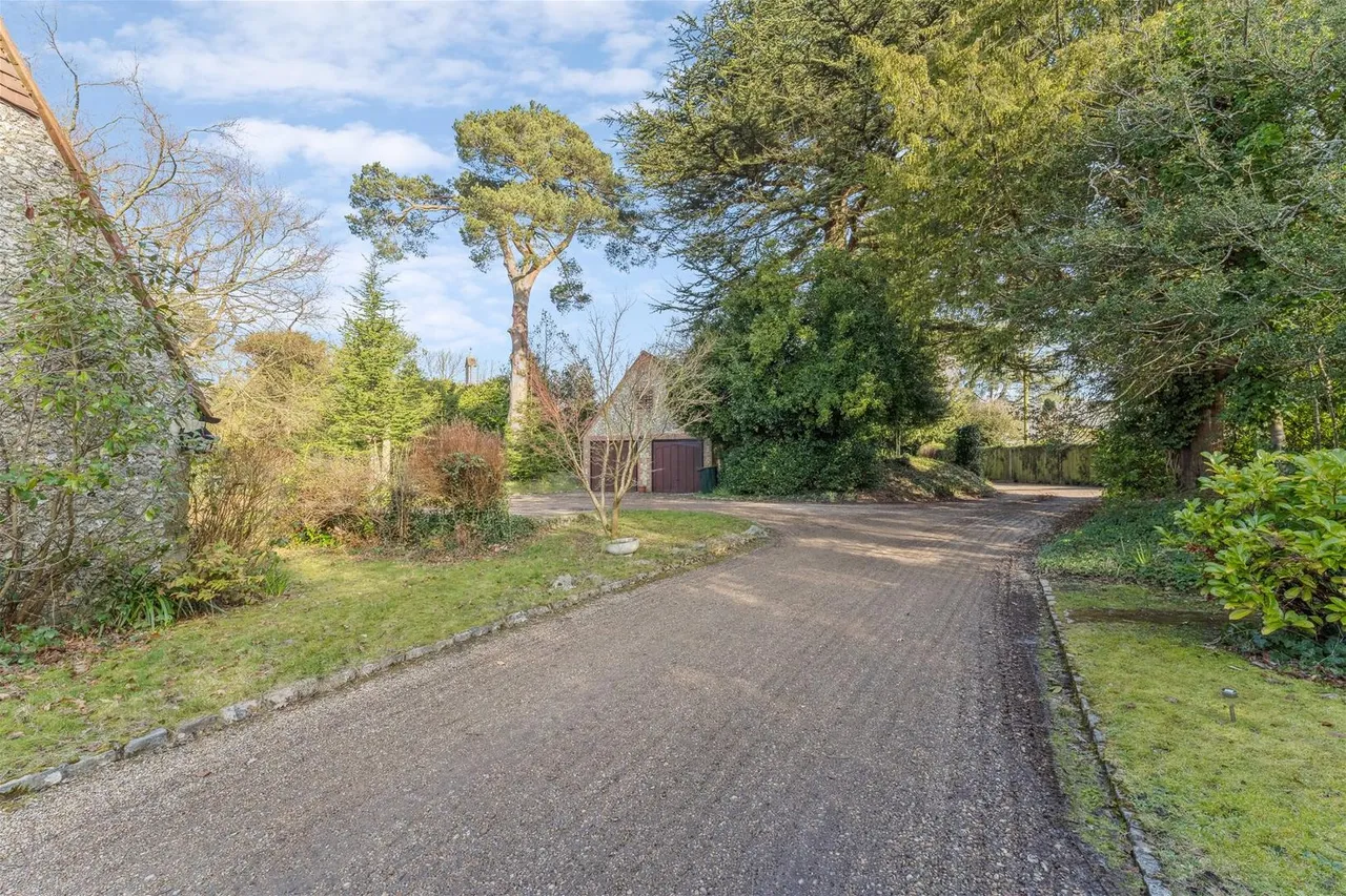 Wycombe Road, Prestwood, HP16, photo 13