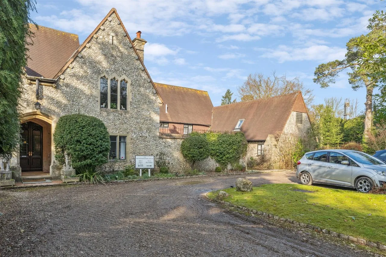 Wycombe Road, Prestwood, HP16, photo 19