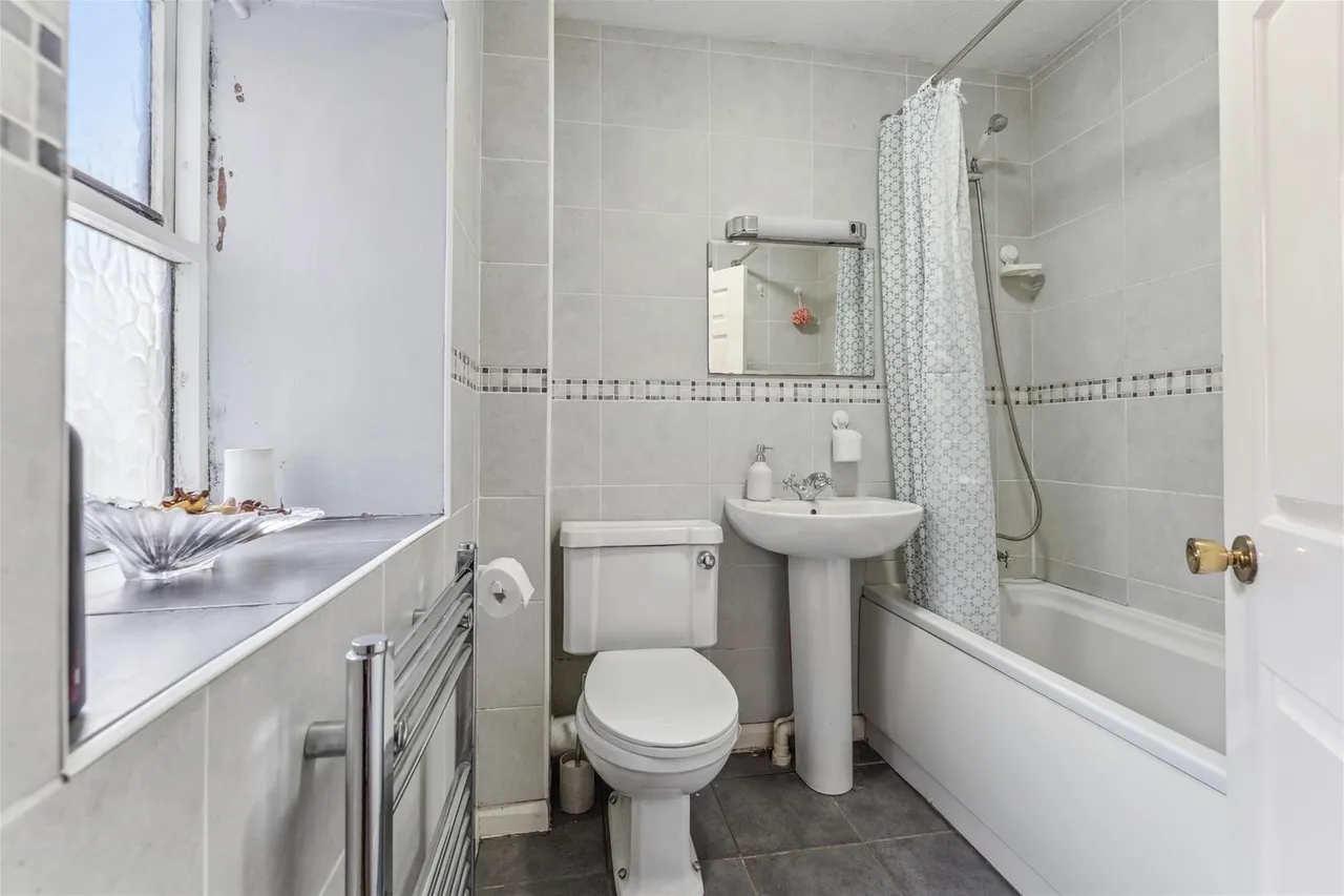 Wycombe Road, Prestwood, HP16, photo 7
