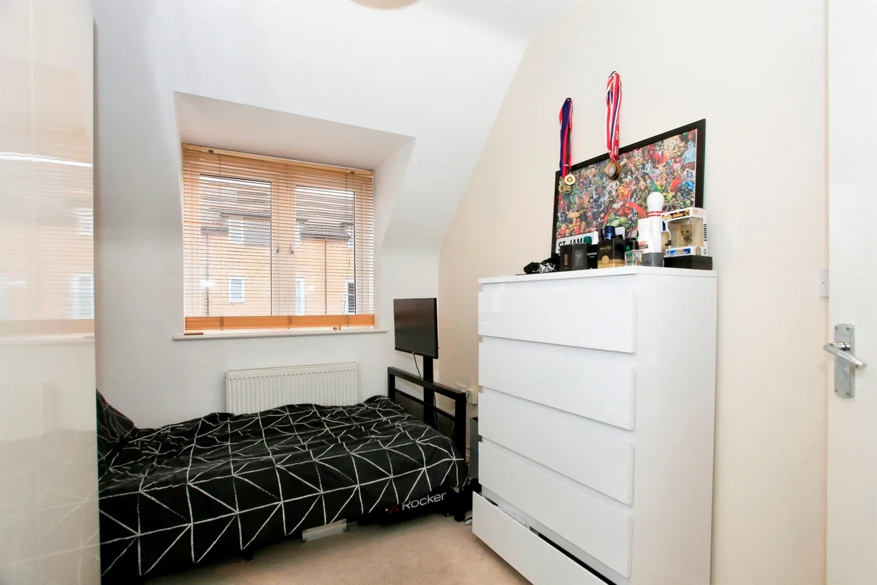 Woodward Drive, Peterborough, PE4, photo 12