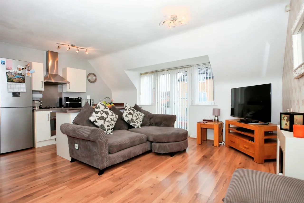 Woodward Drive, Peterborough, PE4, photo 2