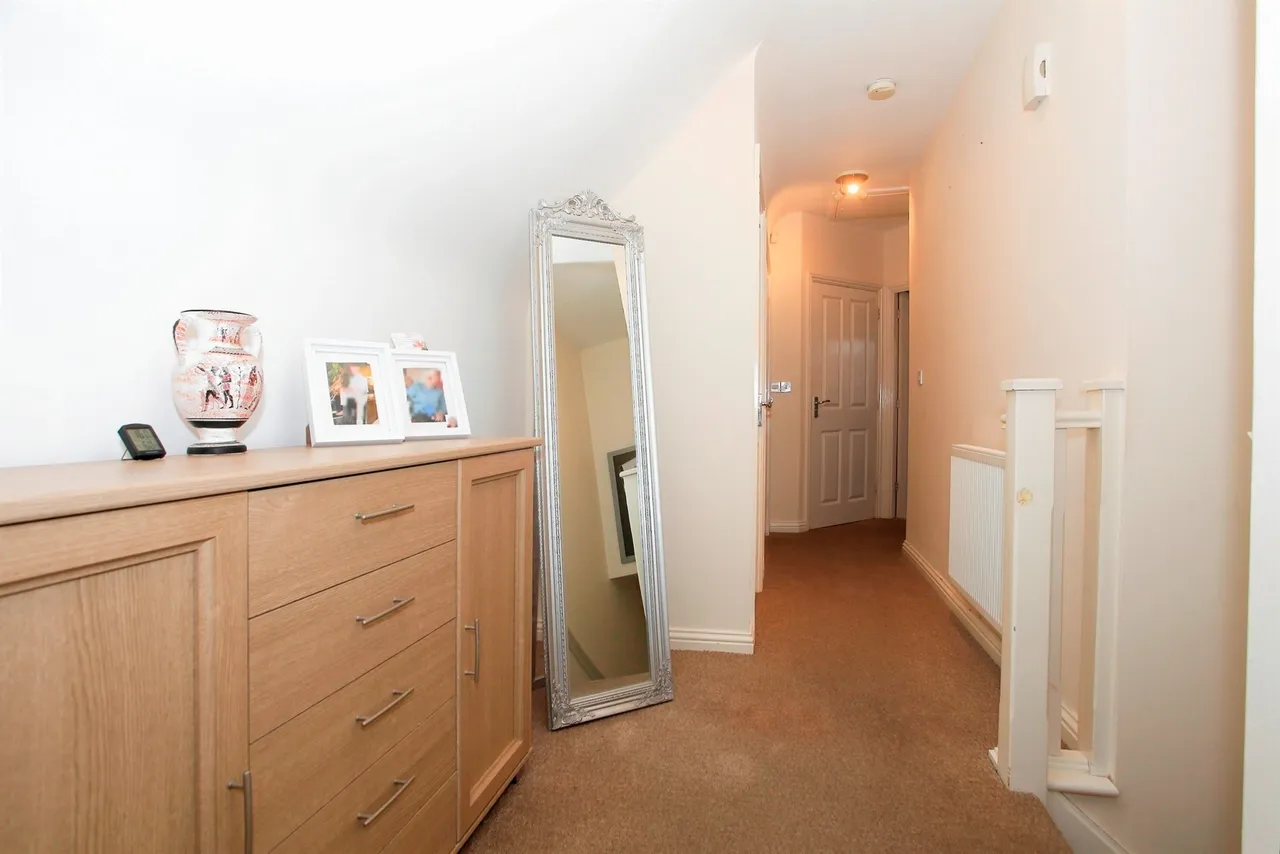 Woodward Drive, Peterborough, PE4, photo 13