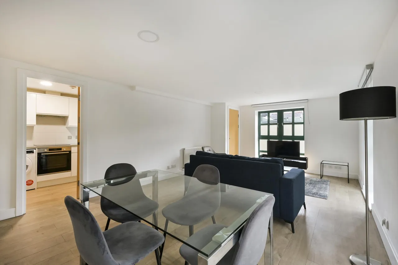 Concordia Wharf, Coldharbour, E14, photo 4