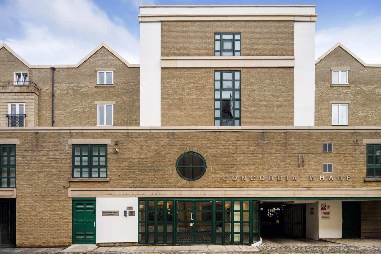 Concordia Wharf, Coldharbour, E14, photo 10