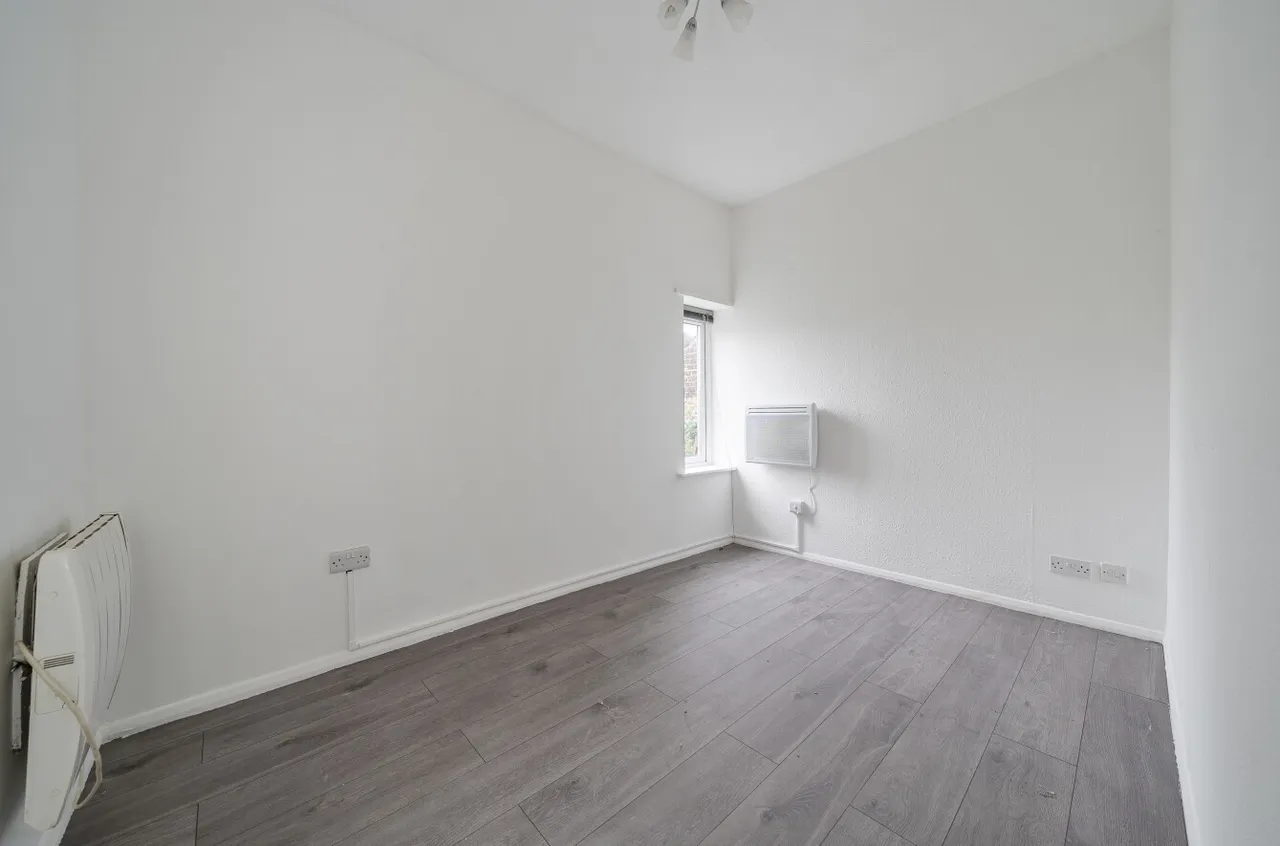 Rowlands Road, Worthing, BN11, photo 12