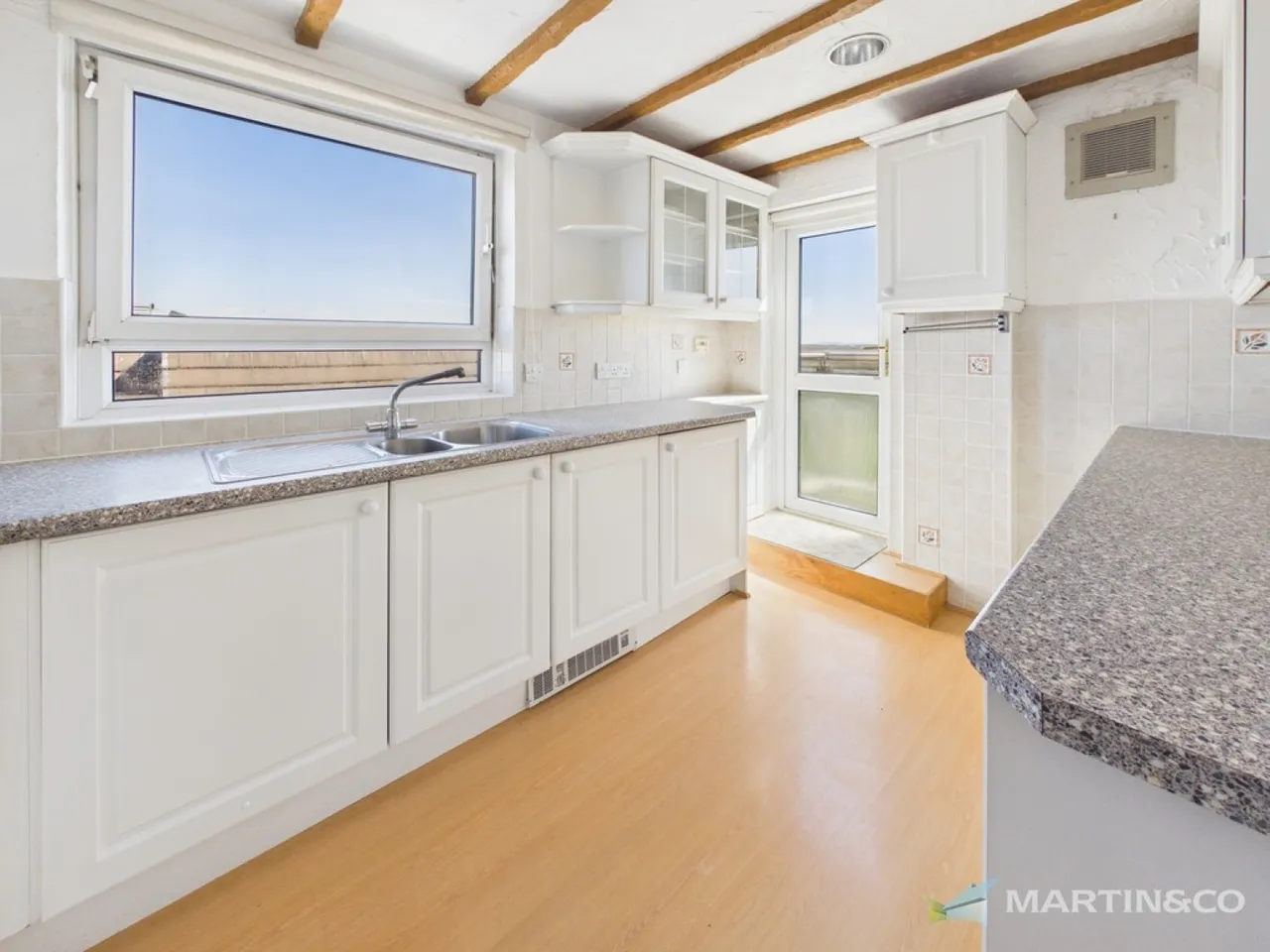 Beach Court, Lytham, FY8, photo 4