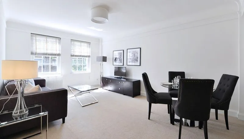 Fulham Road, Chelsea, SW3, photo 2