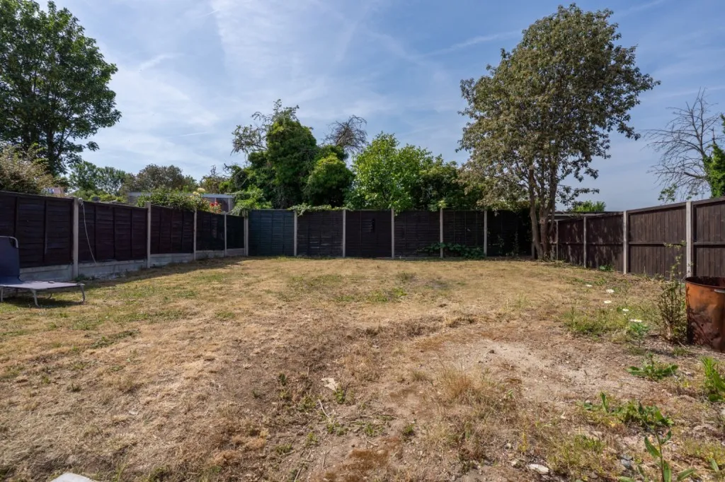 Old Road East, Gravesend, DA12, photo 17