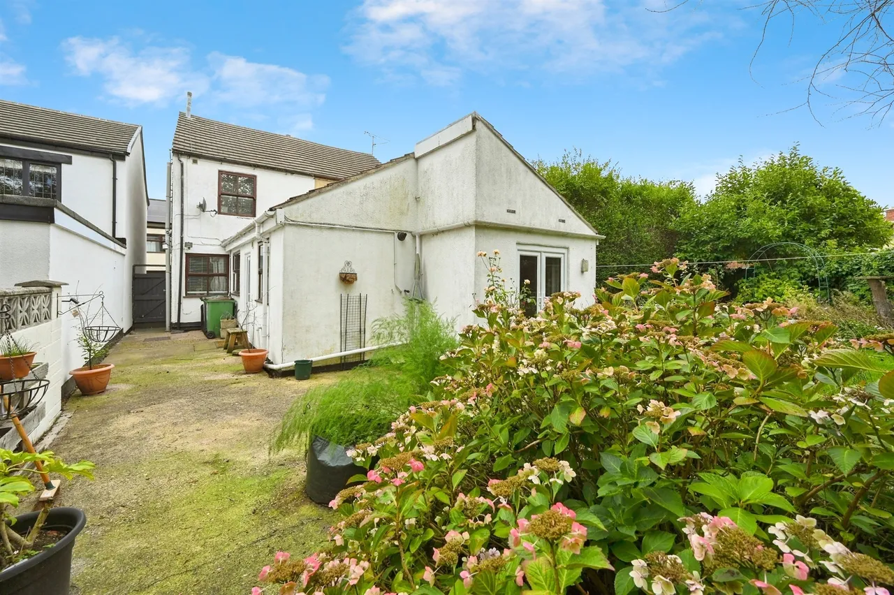 Leamington Street, Ripley, DE5, photo 8