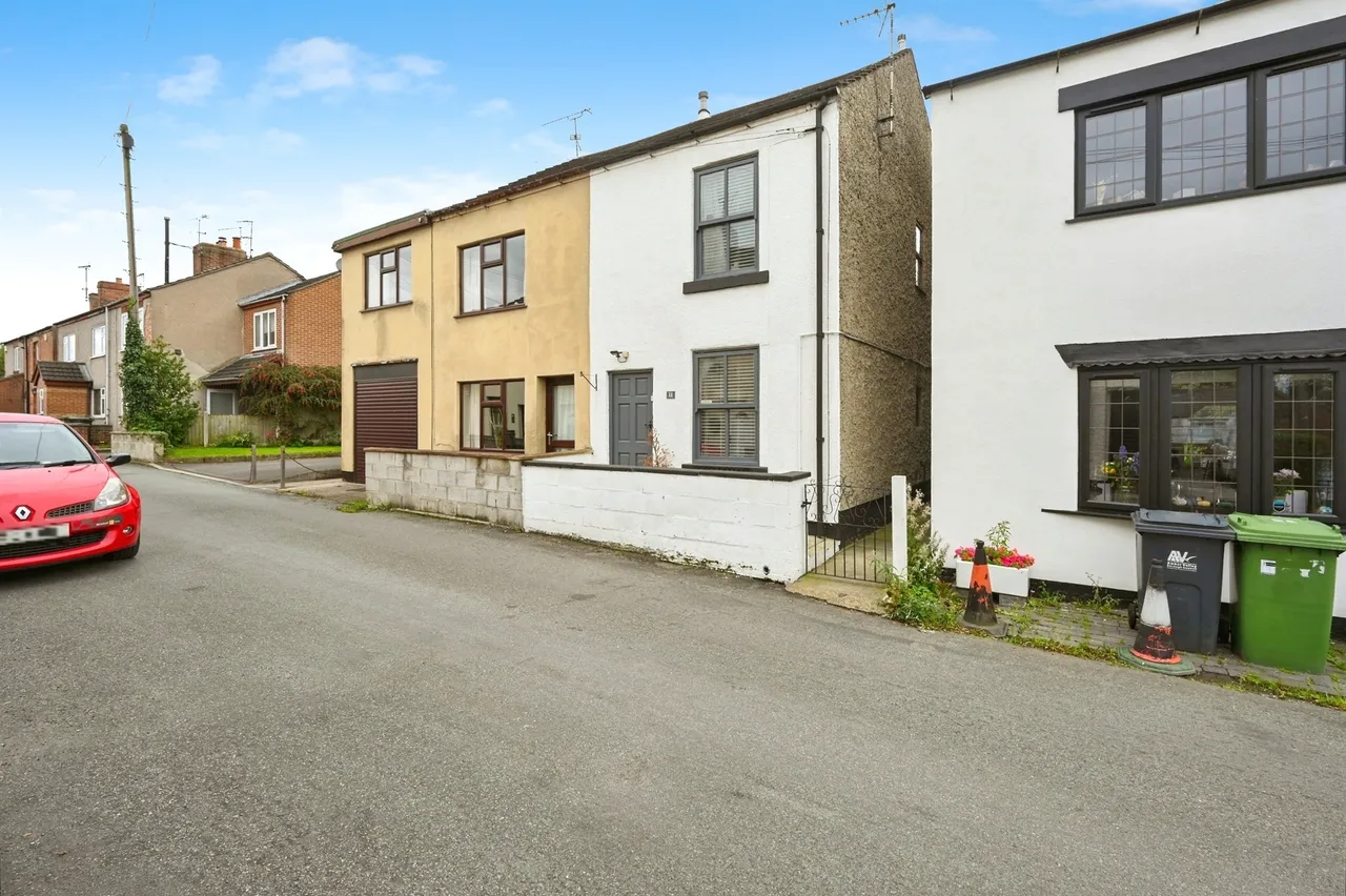 3 bed house for sale, Leamington Street, Ripley, DE5