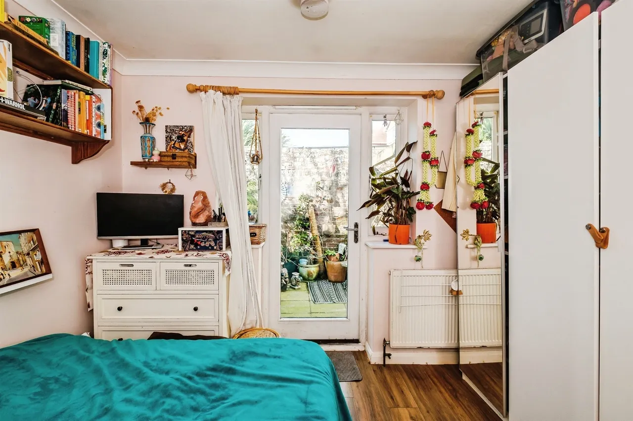 Tennyson Road, Worthing, BN11, photo 13