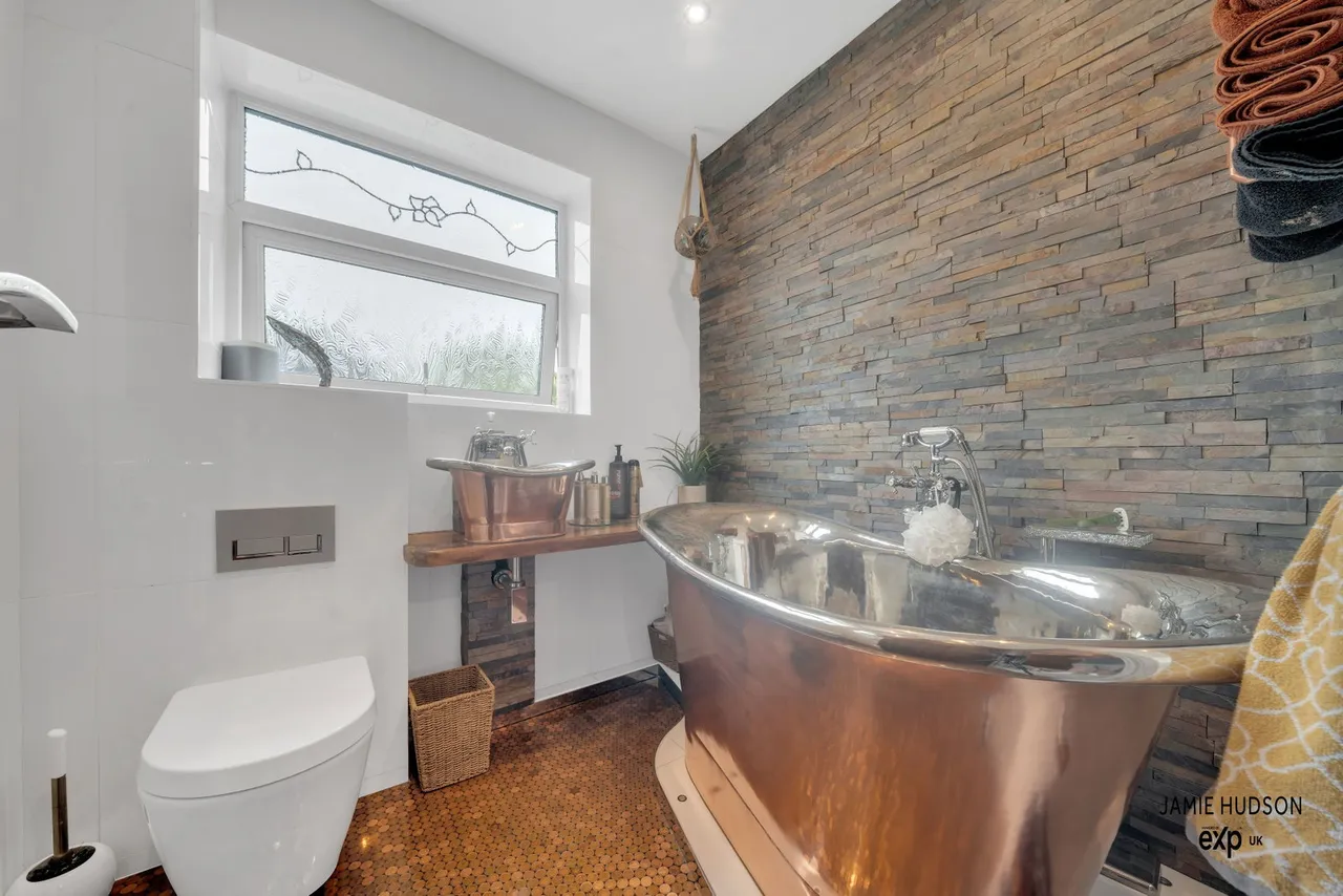 Silverdale Close, Clayton Le Moors, BB5, photo 25