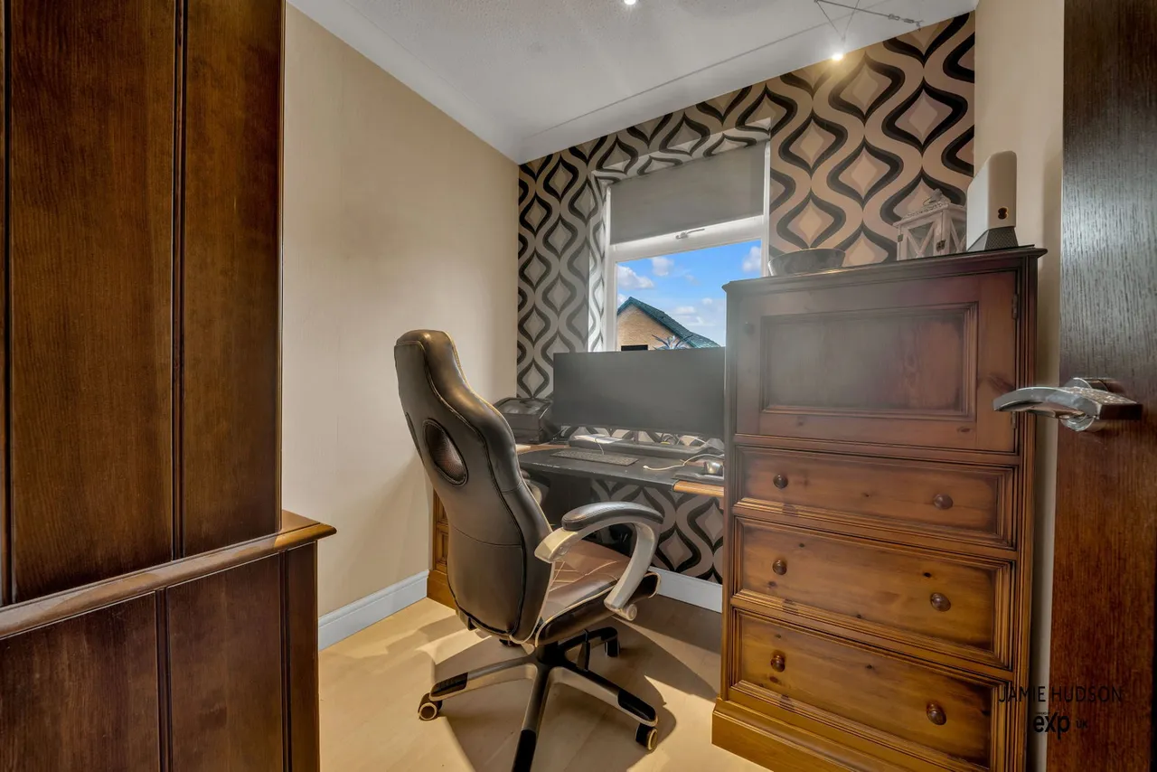 Silverdale Close, Clayton Le Moors, BB5, photo 31