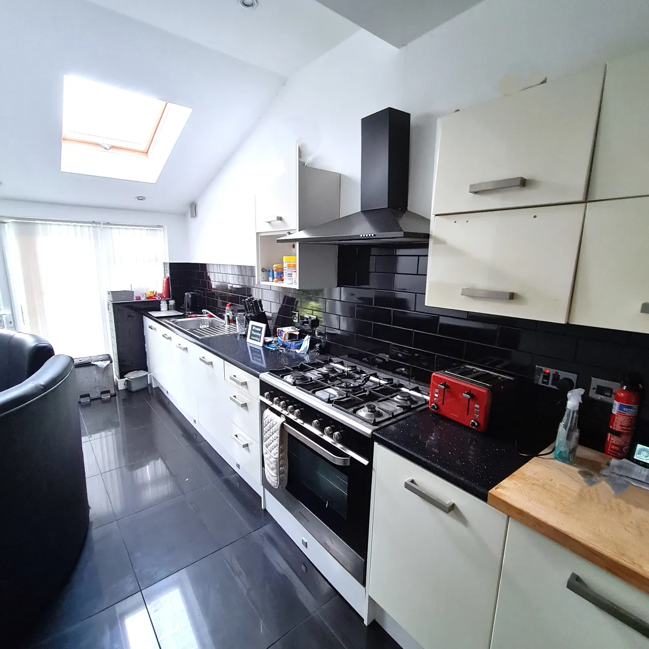 Langdale Avenue, Levenshulme, M19, photo 2