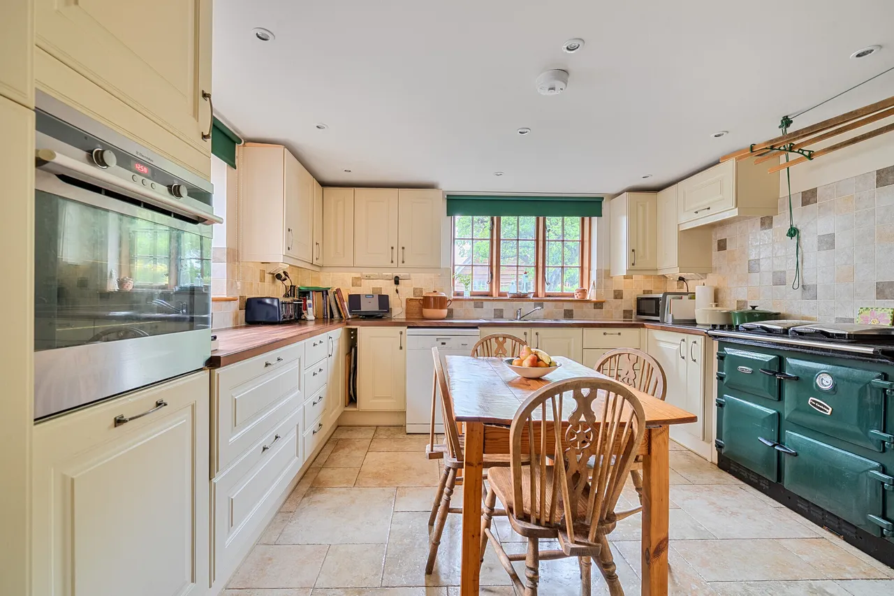 Eastcourt, Burbage, SN8, photo 5