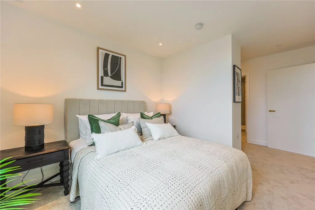 Quay Walk, Wembley, HA0, photo 6