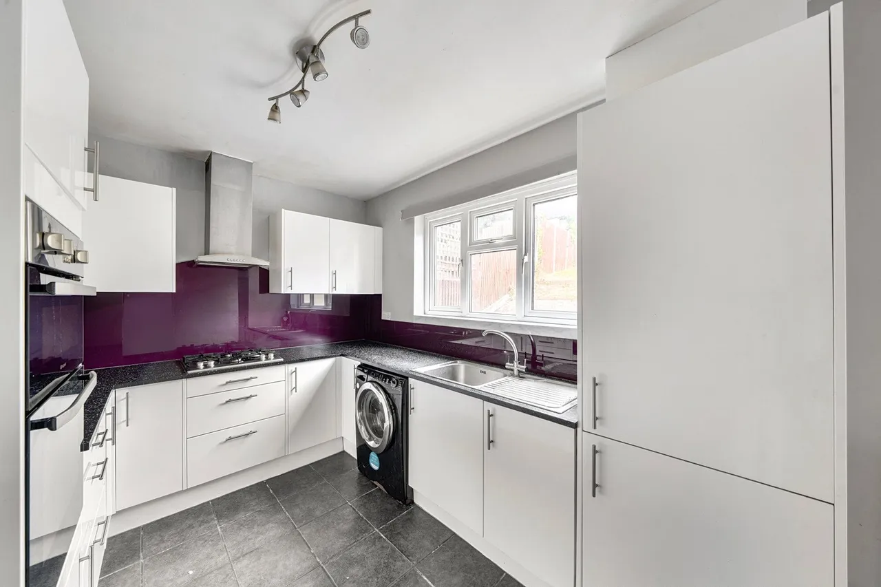 3 bed house to rent, Blairhead Drive, Watford Fees Apply, WD19