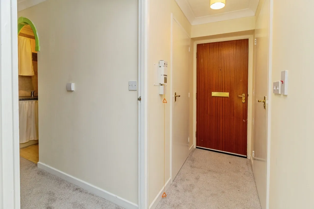 Flintergill Court, Heelands, Milton Keynes, Buckinghamshire, MK13, photo 19