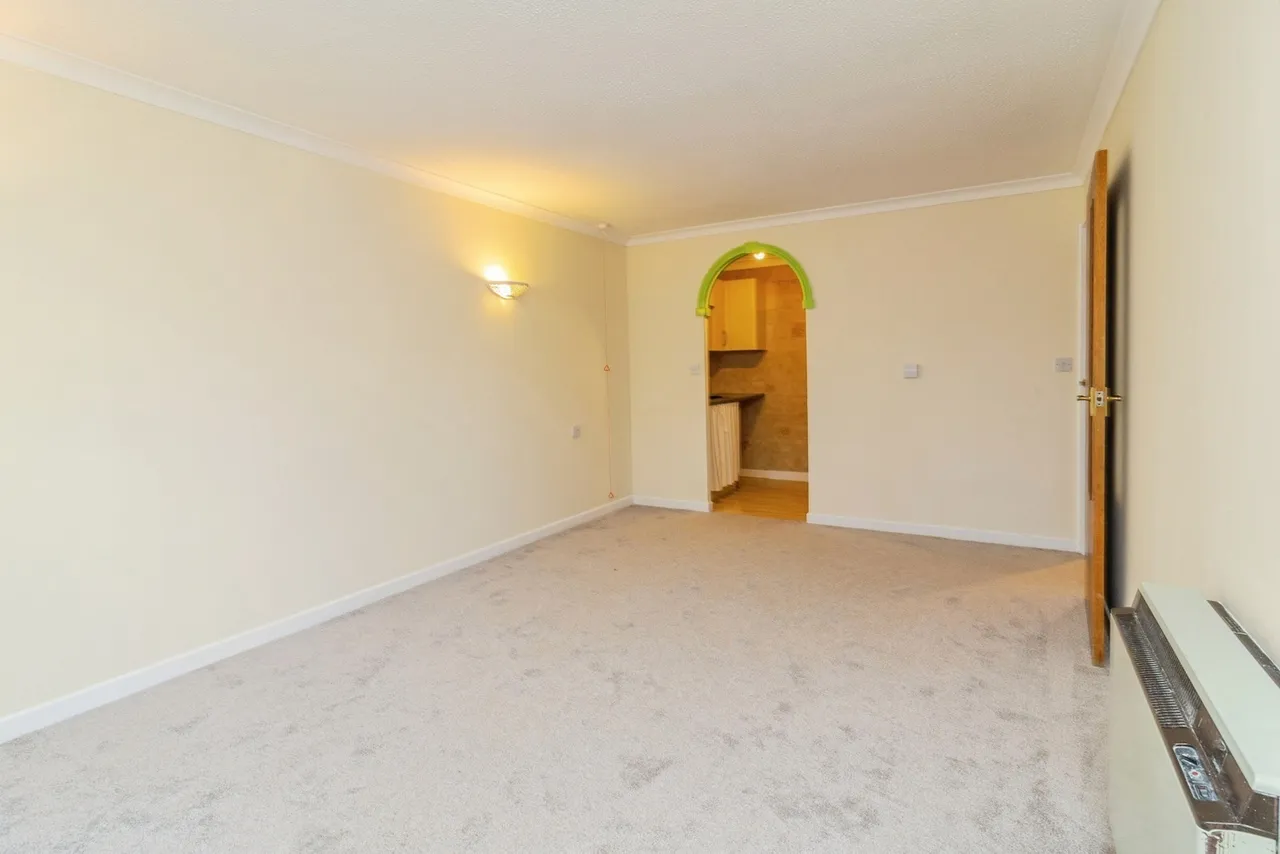Flintergill Court, Heelands, Milton Keynes, Buckinghamshire, MK13, photo 9