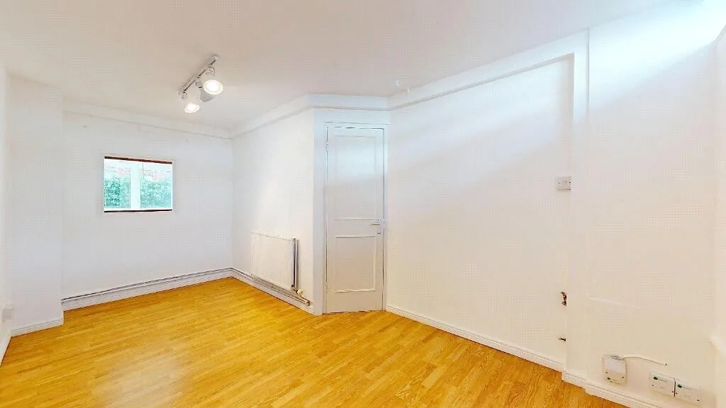 Paxton Close, Kew, TW9, photo 6