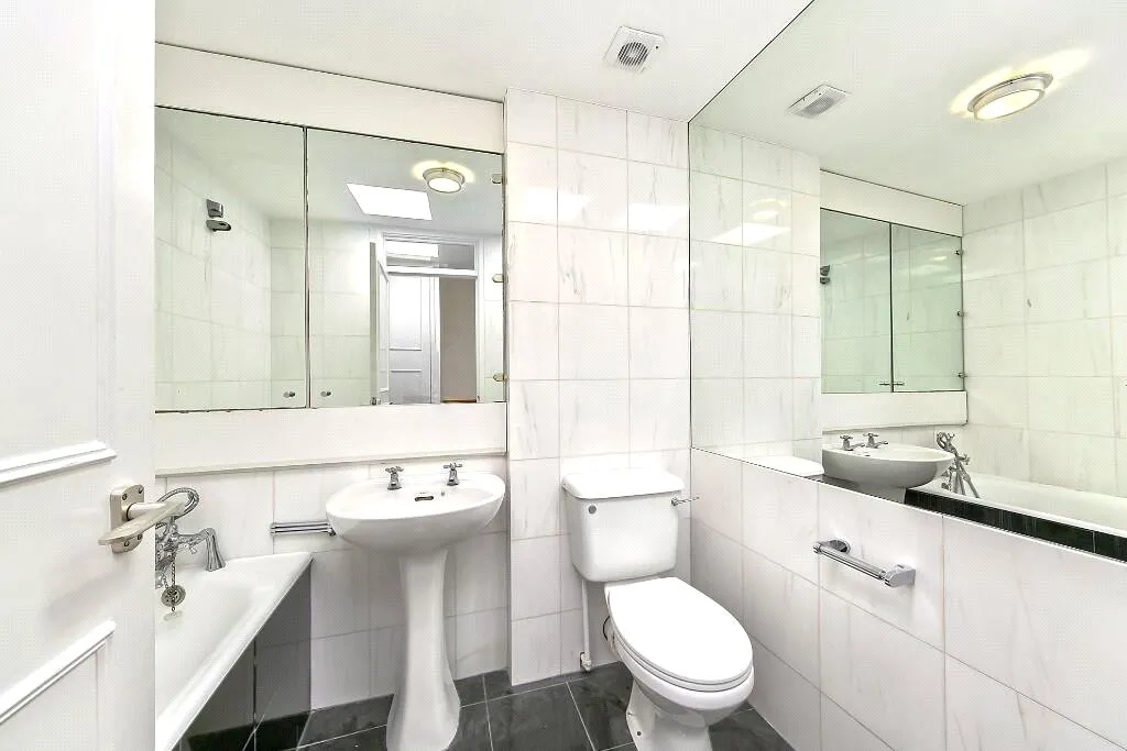 Paxton Close, Kew, TW9, photo 7