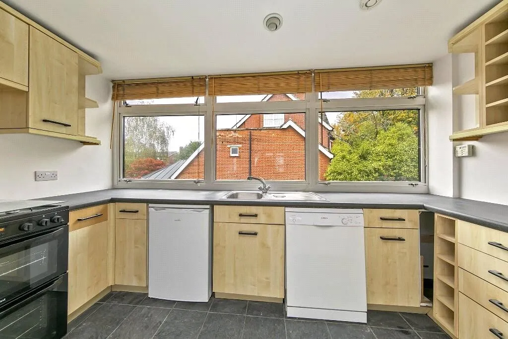 Paxton Close, Kew, TW9, photo 4