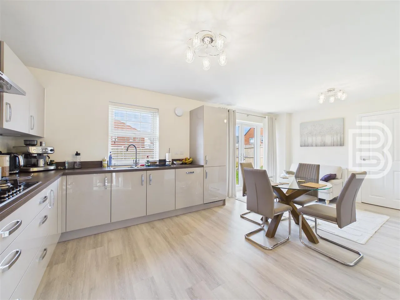 Vermilion Way, Rugby, photo 8