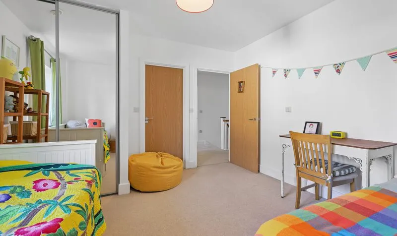 Redwood Drive, Epsom, KT19, photo 26