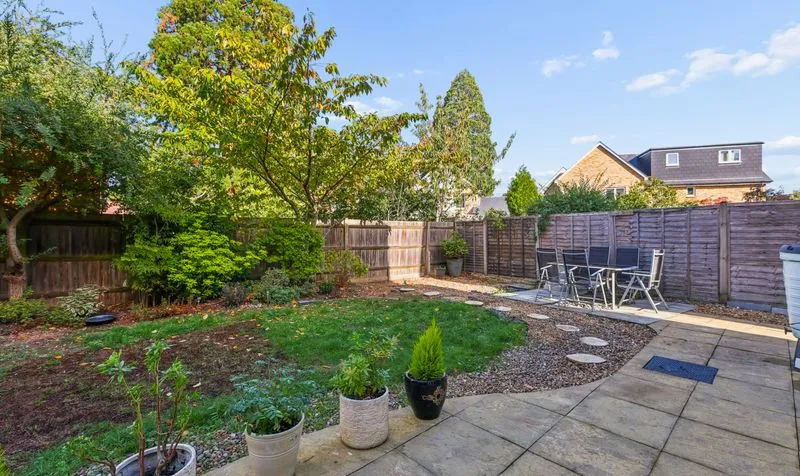 Redwood Drive, Epsom, KT19, photo 33