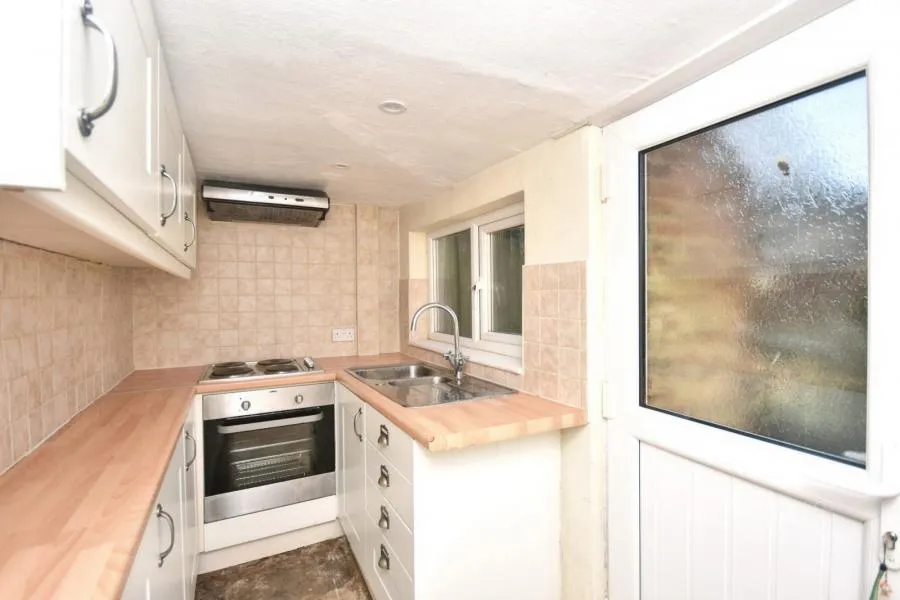 High Street, Whitchurch, HP22, photo 7