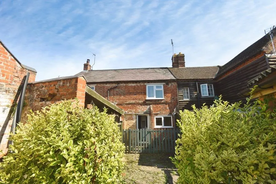 High Street, Whitchurch, HP22, photo 13