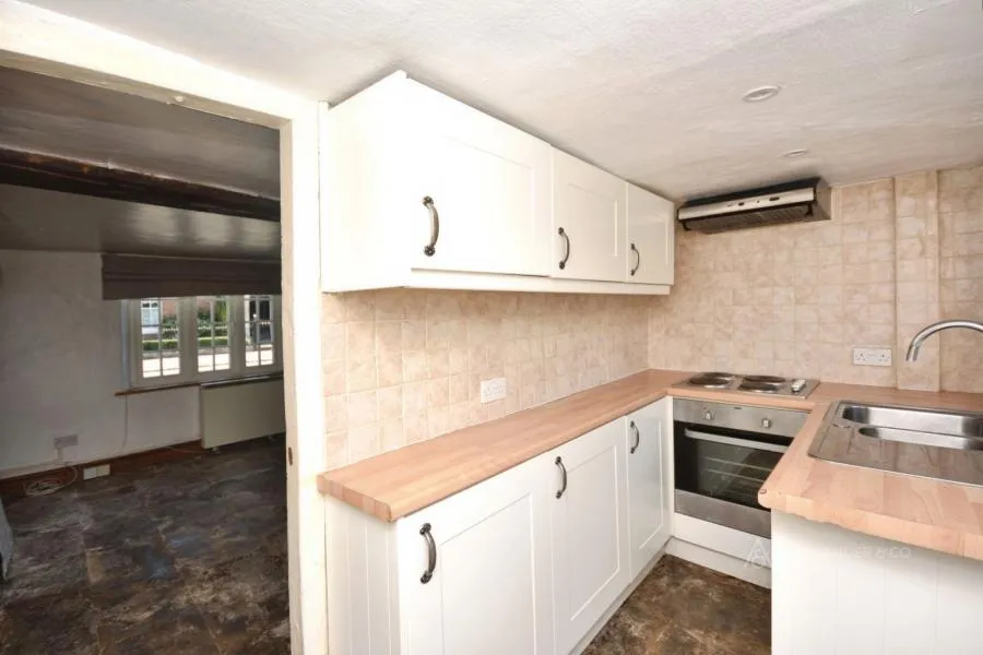 High Street, Whitchurch, HP22, photo 6