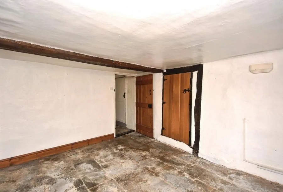 High Street, Whitchurch, HP22, photo 5